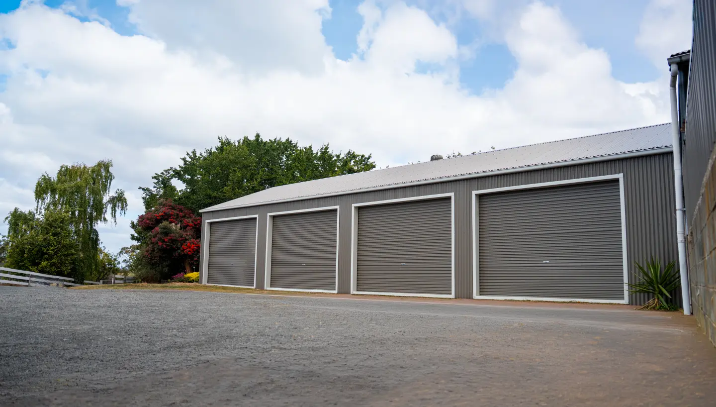 COLORBOND Gully 4 car garage with roller doors