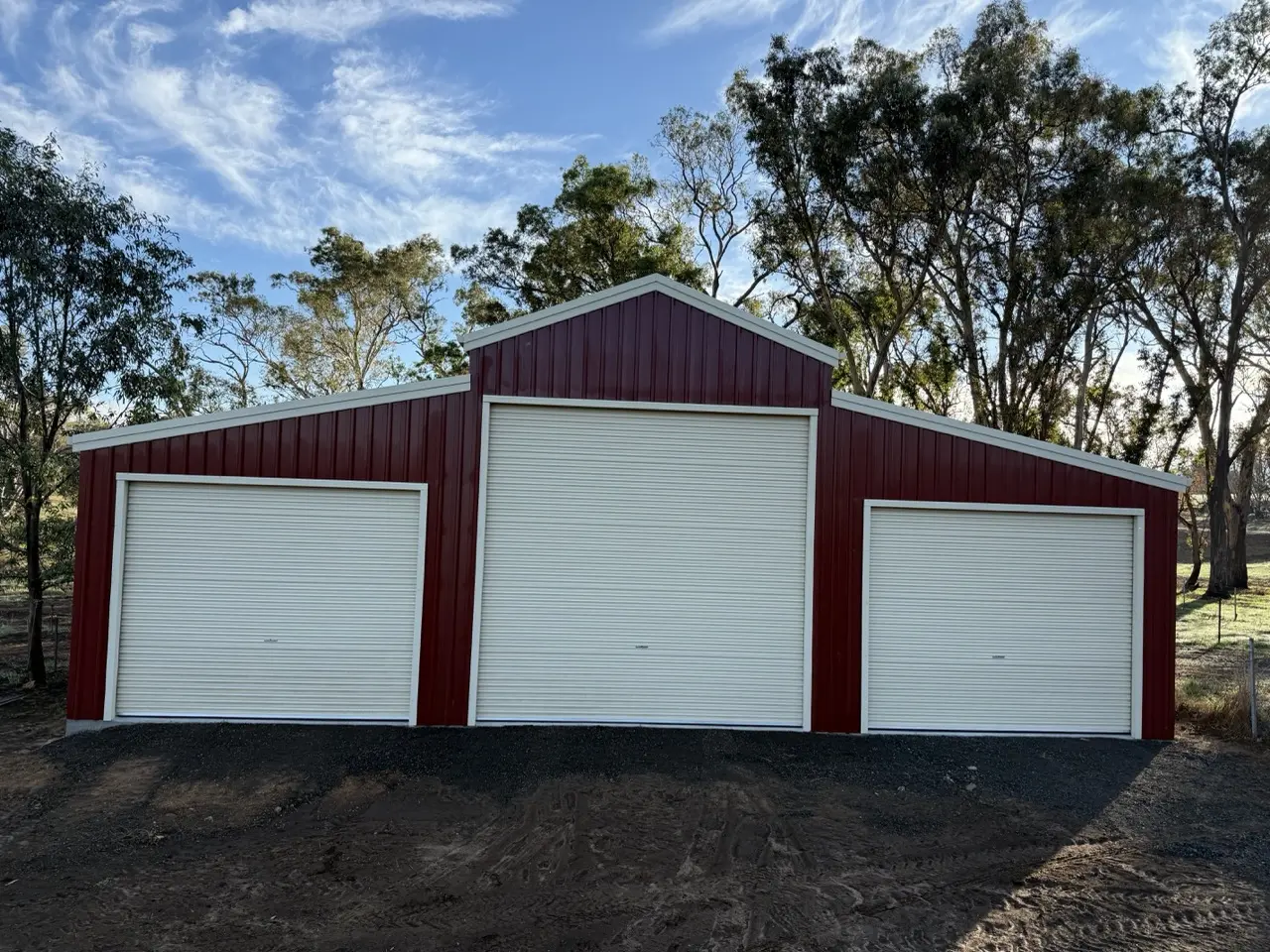 10m x 12m American Barn Colorbond Manor Red and Classic Cream image 1 IMG 4535 Large