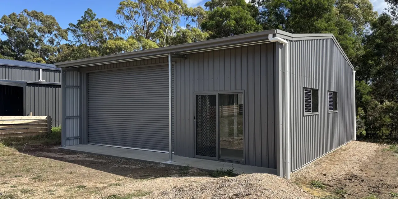 9x9.5 shed 11 Deg pitch, right lean to 1 x 9.5, COLORBOND®  Wallaby® , 1 glass sliding door and 2 windows Large