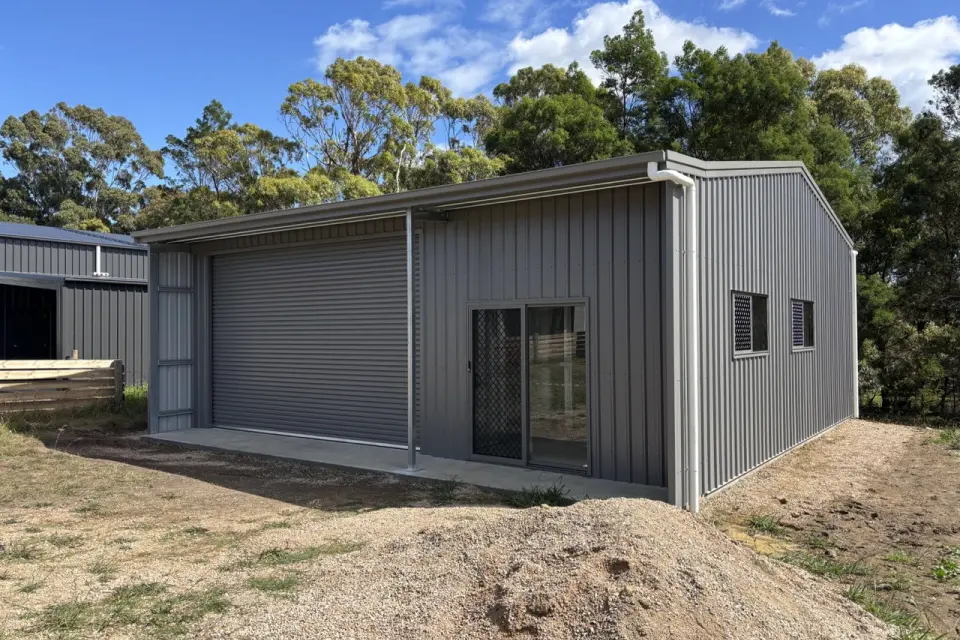 9x9.5 shed 11 Deg pitch, right lean to 1 x 9.5, COLORBOND®  Wallaby® , 1 glass sliding door and 2 windows Large