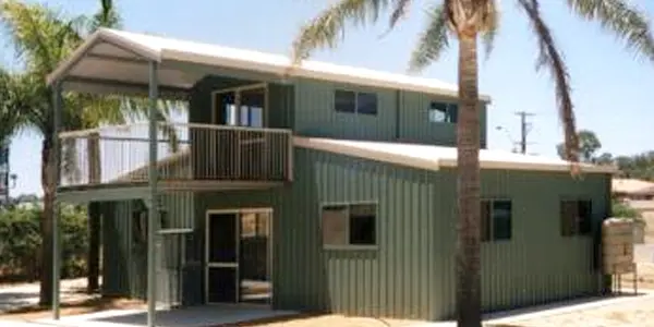 american barn garaport thumbnail 600x360px